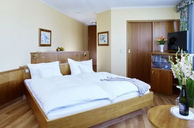 Comfort Tek Büyük veya İki Ayrı Yataklı Oda