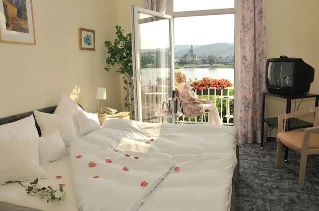 Standard Tek Büyük Yataklı Oda, 1 Yatak Odası, Balkon, Nehir Manzaralı