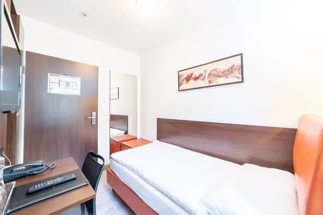 Modern Single Room