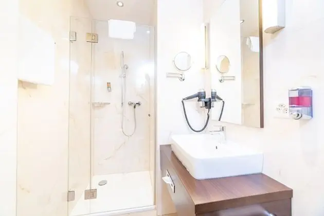 Modern Single Room