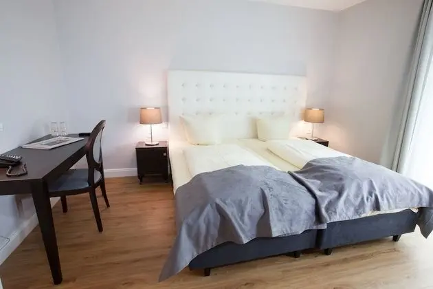 Tek Büyük Yataklı Oda