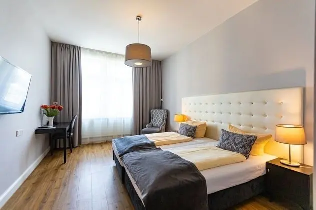 Tek Büyük Yataklı Oda