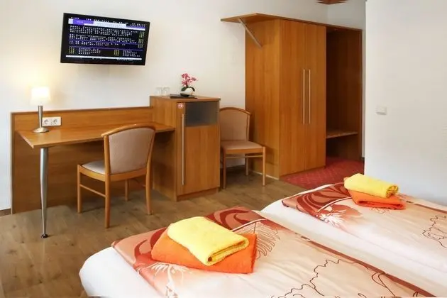 Deluxe Tek Büyük veya İki Ayrı Yataklı Oda, Balkon, Nehir Manzaralı