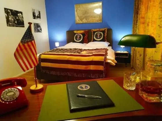 Design Tek Büyük Yataklı Oda