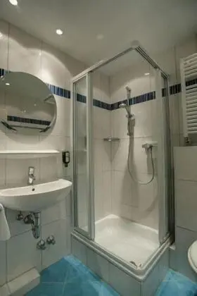 Design Tek Büyük Yataklı Oda