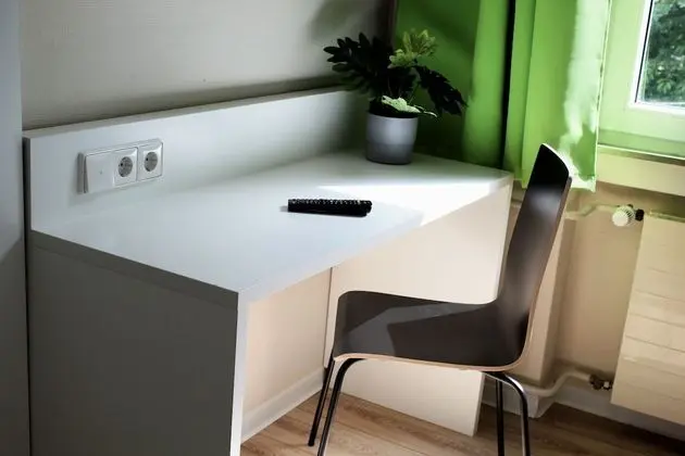 Basic Tek Büyük Yataklı Oda