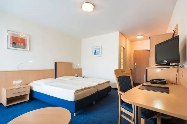 Tek Büyük Yataklı Oda (Guest House)
