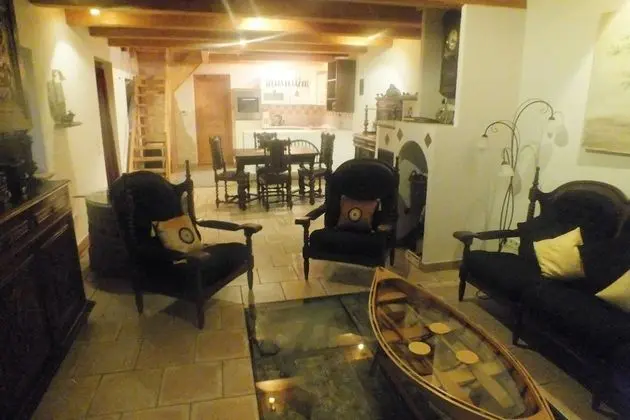 Ev, 2 Yatak Odası, Balkon, Nehir Manzaralı