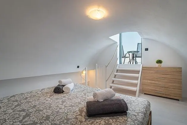 Deluxe Çatı Katı (Loft)
