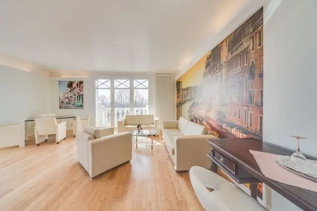 Grand Apart Daire