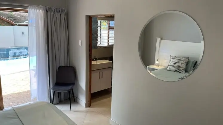 Luxury Tek Büyük Yataklı Oda