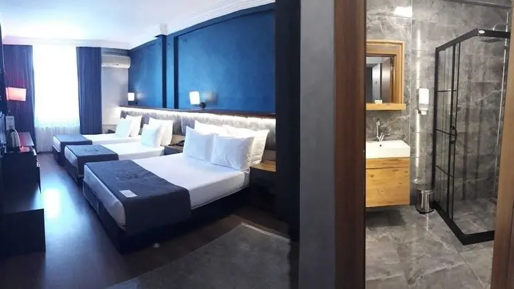 Standard Quadruple Room