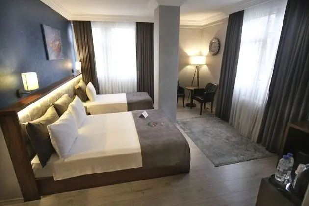 Standard Üç Kişilik Oda