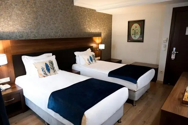 Standart Oda, Şehir Manzaralı