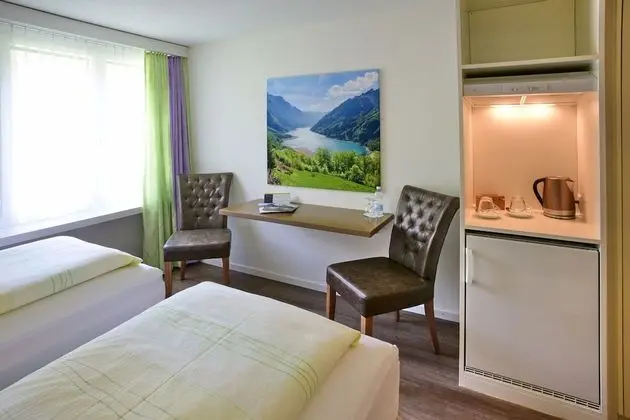 Oda, 1 En Büyük (King) Boy Yatak, Dağ Yamacı