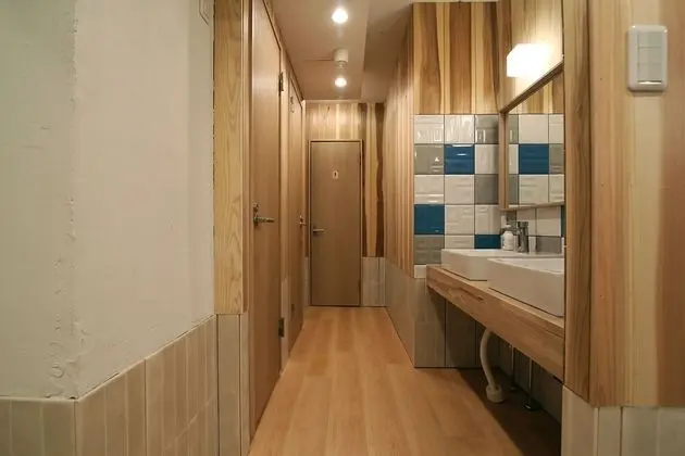 Ortak Ranzalı Oda, Sadece erkekler için