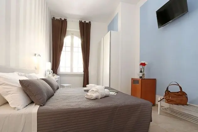 Tek Büyük Yataklı Oda