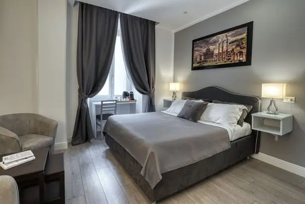 Deluxe Tek Büyük Yataklı Oda