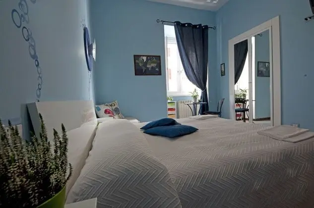 Camera Tripla (Letto Matrimoniale non Divisibile)