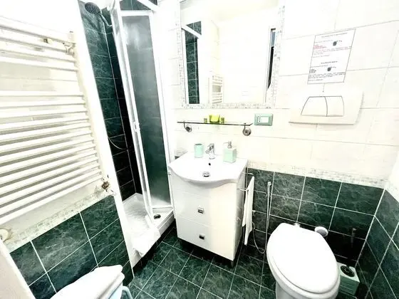 Camera Tripla (Letto Matrimoniale non Divisibile)