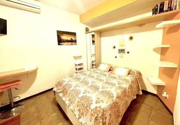 Tek Büyük Yataklı Oda