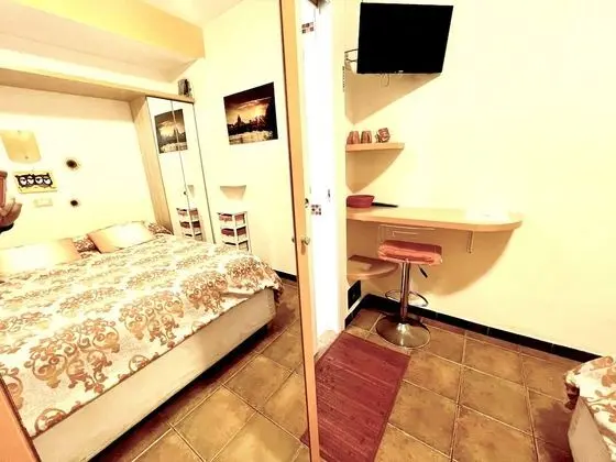 Tek Büyük Yataklı Oda