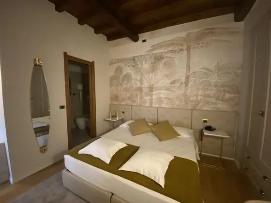 Tek Büyük veya İki Ayrı Yataklı Oda