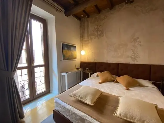 Tek Büyük veya İki Ayrı Yataklı Oda