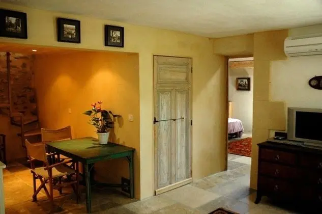 Kır Evi (Corner)