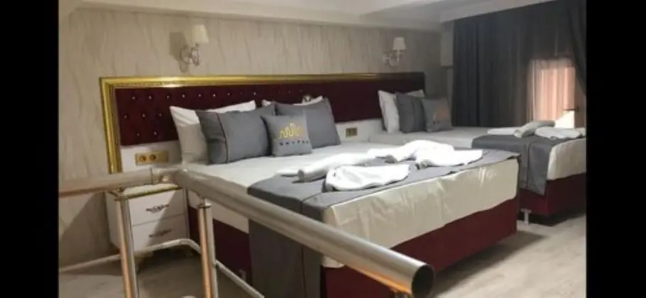 Design Üç Kişilik Oda