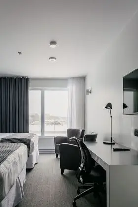 Classic Oda, 2 Büyük (Queen) Boy Yatak, Mikrodalga, Şehir Manzaralı (Escale)