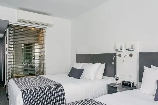 Classic Oda, 2 Büyük (Queen) Boy Yatak, Mikrodalga, Şehir Manzaralı (Escale)