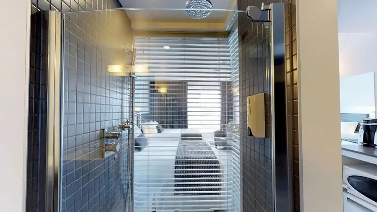 Classic Oda, 2 Büyük (Queen) Boy Yatak, Mikrodalga, Şehir Manzaralı (Escale)