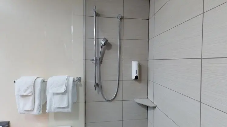 Comfort Oda, 2 Büyük (Queen) Boy Yatak, Deniz Manzaralı