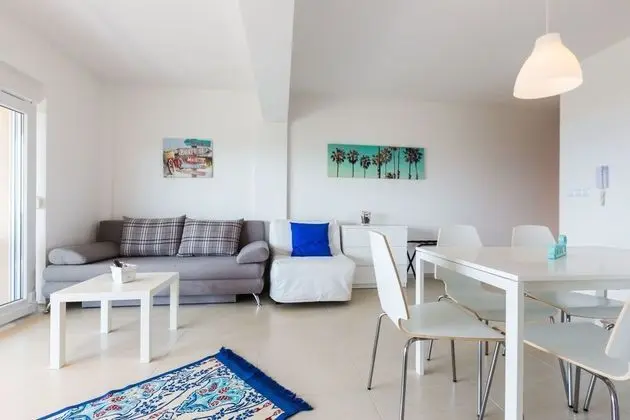 Deluxe Apart Daire, Deniz Manzaralı