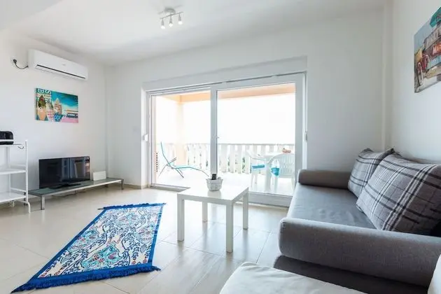 Deluxe Apart Daire, Deniz Manzaralı