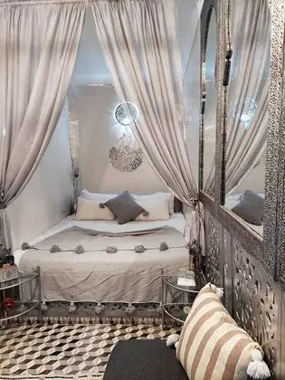 Comfort Tek Büyük Yataklı Oda (Chambre Diamant)