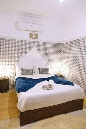 Comfort Tek Büyük Yataklı Oda