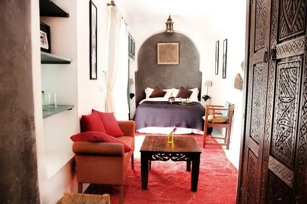 Basic Tek Büyük Yataklı Oda (Olive)