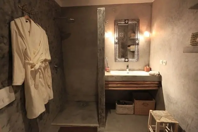 Basic Tek Büyük Yataklı Oda (Olive)