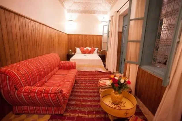 Tek Büyük Yataklı Oda (Haj Hamid)