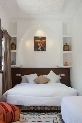 Üç Kişilik Oda