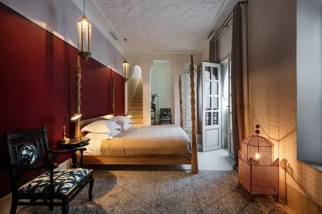 Junior Suite terrace and Jetted Tub