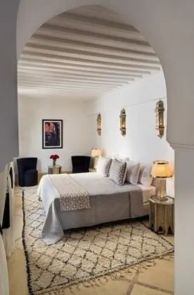 Deluxe Tek Büyük veya İki Ayrı Yataklı Oda (Alexandra)