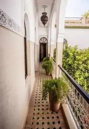 Superior Tek Büyük Yataklı Oda (1)