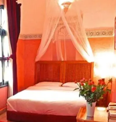 Superior Tek Büyük Yataklı Oda (2)