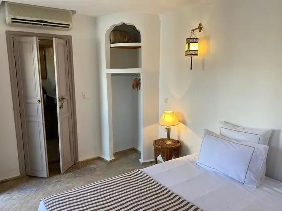 Classic Tek Büyük veya İki Ayrı Yataklı Oda