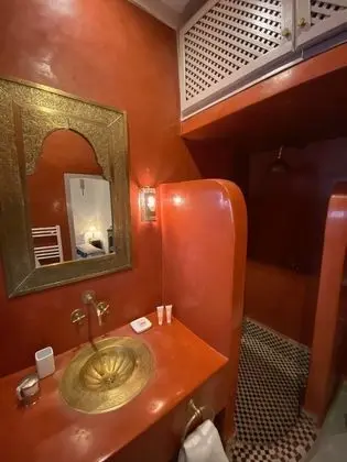 Classic Tek Büyük Yataklı Oda