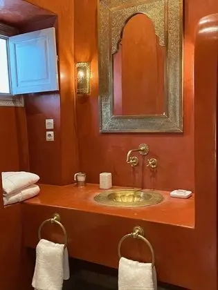 Classic Tek Büyük Yataklı Oda