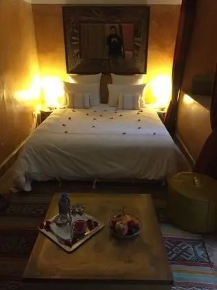 Tek Büyük Yataklı Oda (Blanche)